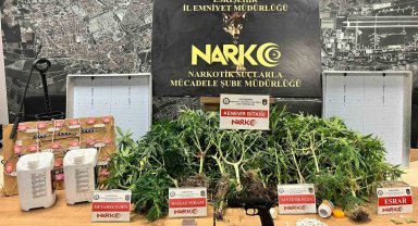 Eskişehir'de polisten uyuşturucu operasyonu