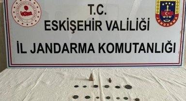 Eskişehir'de tarihi eser satan şüpheli jandarma tarafından yakalandı