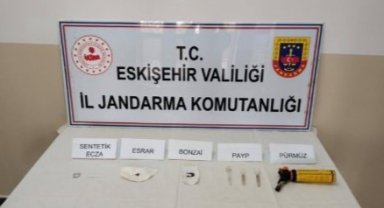 Eskişehir'de uyuşturucuya operasyonu yapan jandarma 16 şahsı yakaladı