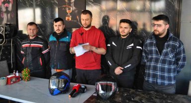 Eskişehirli kuryeler, Kurye Dostu Belediye Protokolü'ne imza atmayan Ayşe Ünlüce'ye tepki gösterdi