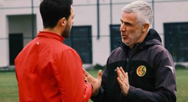 Eskişehirspor, Önder Karaveli yönetiminde ilk antrenmanını yaptı