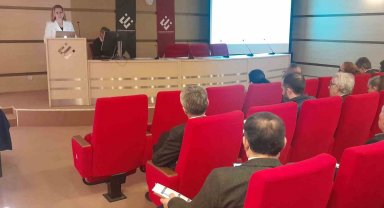 ESTÜ'de resmi yazışma eğitimi düzenlendi