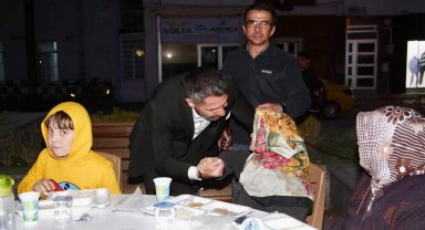 Hamid Yüzügüllü vatandaşlarla iftarda buluştu