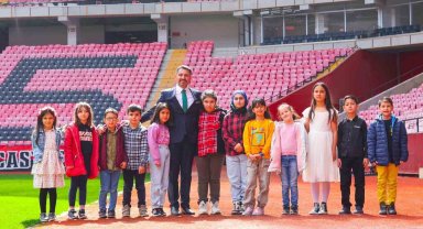 Hamid Yüzügüllü'den her mahallede kreş sözü