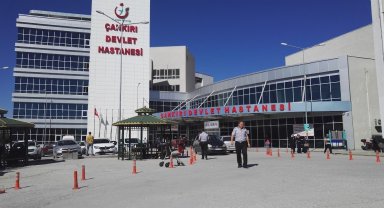 Hasta yakınlarından uzman doktora darp: 2 gözaltı