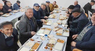 Karaören'de 2005 yılında başlatan toplu iftar geleneği sürüyor