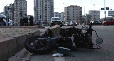 Kayserispor Başkanı Çamlı'nın karıştığı kazada ağır yaralanan mobilet sürücüsü hayatını kaybetti