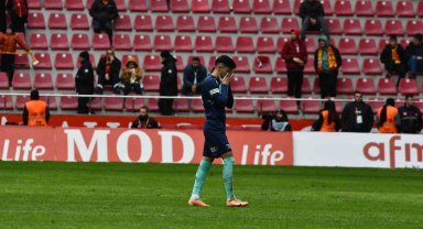 Kayserispor ilk kez kırmızı kart gördü