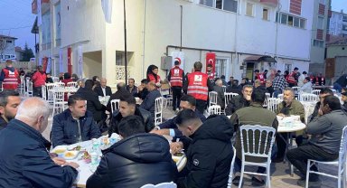 Kulu'da Kızılay'dan 150 kişiye iftar yemeği