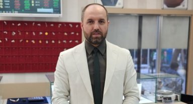 Kuyumcu esnafı düğüne hazırlanan çiftlerin altınlarını şimdiden almasını öneriyor