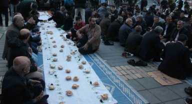 Milli Görüşçüler Gazze İftarı'nda buluştu