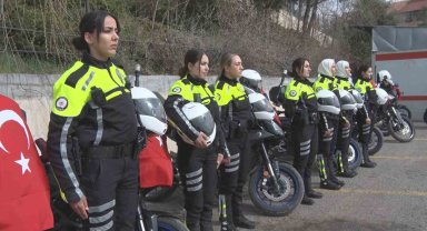 Motosikletli kadın polisler 8 Mart'ta görev başında