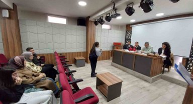 Odunpazarı Müftülüğü "Çanakkale Deniz Zaferi ve Şehitleri Anma Günü" etkinlikleri kapsamında yarışmalar düzenledi