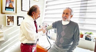 Oğlundan alınan yüzde 50 uyumlu ikinci kök hücre nakli ile Miyelofibrozis hastalığından kurtuldu