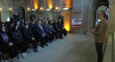 Öğrenciler Çanakkale'yi tarihi mekanda öğrendi