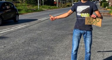 Otostopla dünya turuna çıkan İtalyan turist Konya'ya ulaştı