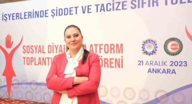 Öz İplik İş Sendikası Genel Başkanı Ay: "Türkiye gelişecekse kadın emeği güçlendirilmelidir"