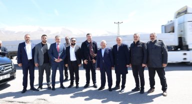 Pınarbaşı'nda Cumhur İttifakından tarihi konvoy