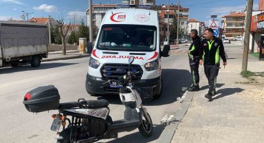 Polis, kazaya karışan yaşlı adamın gözündeki sorun nedeniyle ehliyetine el koydu