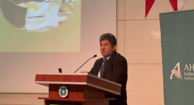 Prof. Dr. Gül: "Türkiye Petek Bal üretiminde dünya sıralamasında 1. sırada"