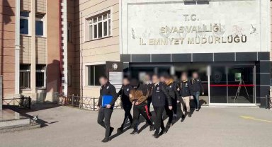 "Forex yatırım" vaadiyle vurgun, binlerce lira dolandırdılar