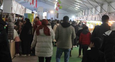 Ramazan çadırı, Kayserililerin iftardan sonraki uğrak mekanı oldu