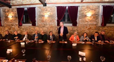 Rektör Erdal, Anadolu Üniversitesi akademik ve idari yöneticileriyle iftarda bir araya geldi