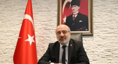Rektör Karamustafa'dan İstiklal Marşı'nın Kabulünün 103. Yıldönümü mesajı