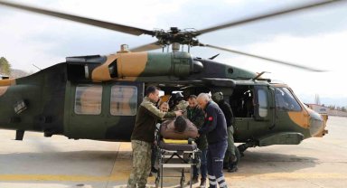 Şırnak'ta kalp krizi geçiren bir vatandaş askeri helikopterle hastaneye ulaştırıldı