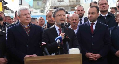 Tarım ve Orman Bakanı İbrahim Yumaklı'dan muhalefet partilerine '6'lı masa' eleştirisi: