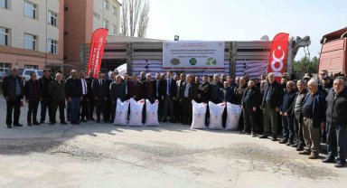 Tepebaşı'nda nohut üreticilerine tohumluk desteği