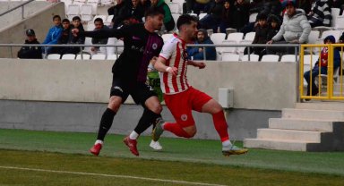 TFF 2. Lig: Karaman FK: 2 - Isparta 32 Spor: 3