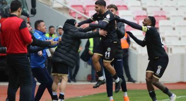 Trendyol Süper Lig: Sivasspor: 1 - Alanyaspor: 2