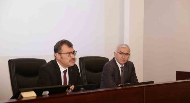 TÜBİTAK Başkanı Prof. Dr. Hasan Mandal, ESOGÜ öğretim üyeleri ile buluştu