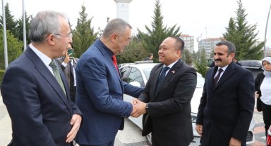 Türkiye Endonezya Kayseri İş Forumu KAYSO'da Düzenlendi