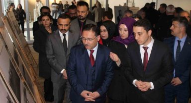 Vali Çiçek: "Türk dünyası büyük bir dünya"