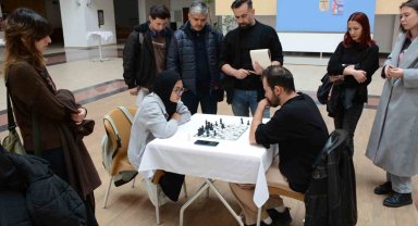 Yabancı Diller Kulübü'nün düzenlediği satranç turnuvası sona erdi