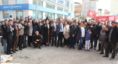 YENİDEN REFAH PARTİSİ SEÇİM BÜROSU AÇTI