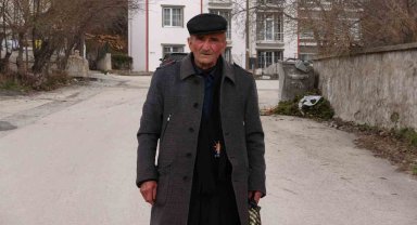Yozgat'ın 83 yaşındaki en yaşlı muhtar adayı azmiyle örnek oluyor