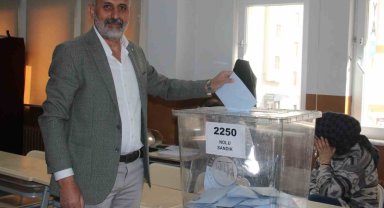 Yurder Şahin oyunu kullandı