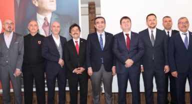 BAŞKAN KALAYCI VALİLİK BAYRAMLAŞMA PROGRAMINA KATILDI