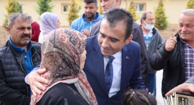 BAYRAM ARİFESİNDE ŞEHİTLİK ZİYARET EDİLDİ