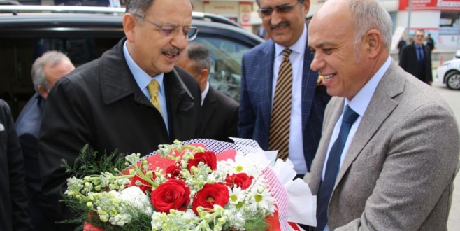 BAKAN MEHMET ÖZHASEKİ KARAMAN BELEDİYESİ'Nİ ZİYARET ETTİ
