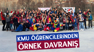 KMU ÖĞRENCİLERİNDEN ÖRNEK DAVRANIŞ