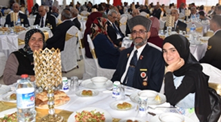 Şehit Aileleri ve Gaziler Onuruna Yemek Verildi