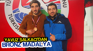YAVUZ ŞALKACI’DAN BRONZ MADALYA